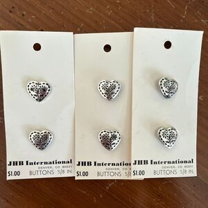 Vintage JHB International Floral Heart Buttons New on Card Set of 2 5/8”